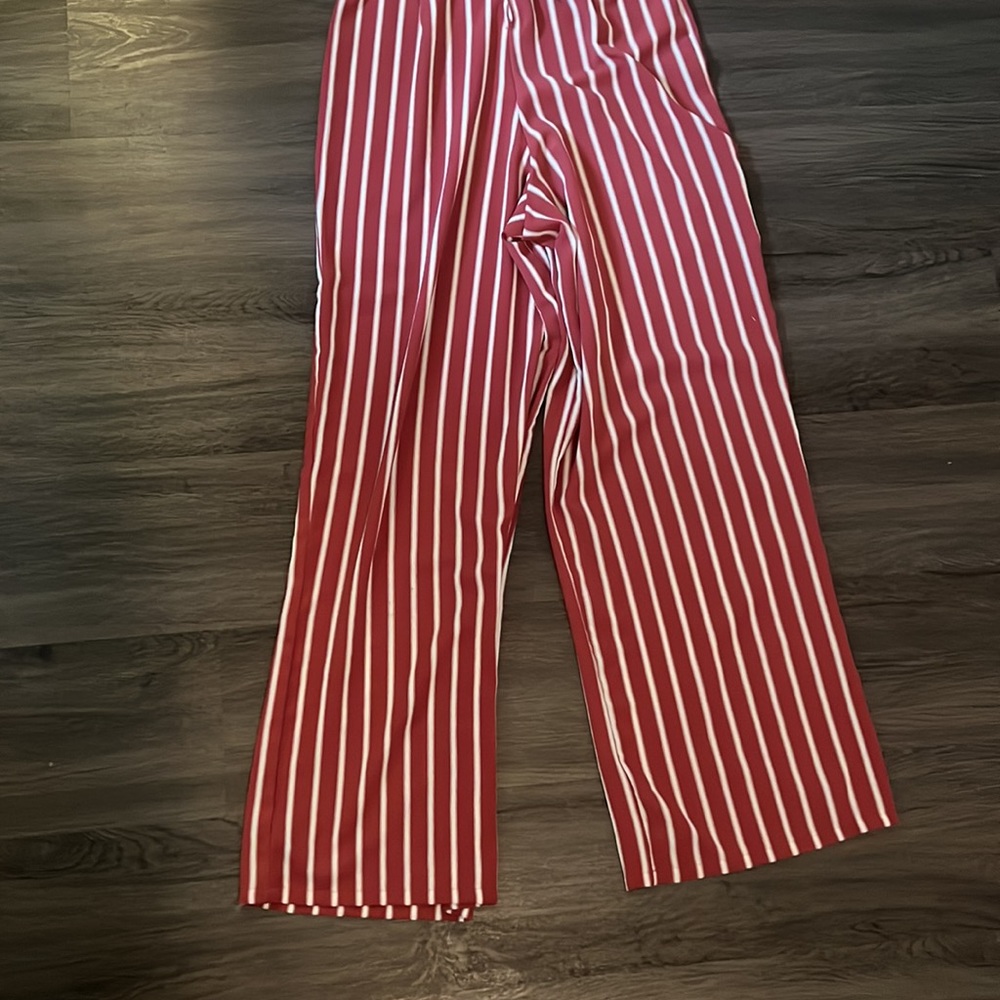 Jumpsuit - Picture 8 of 8